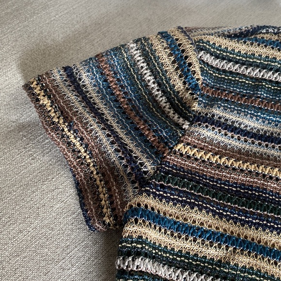 ALT INDIE CROPPED KNITTED SHIRT (SLIGHTLY USED) - Picture 3 of 3